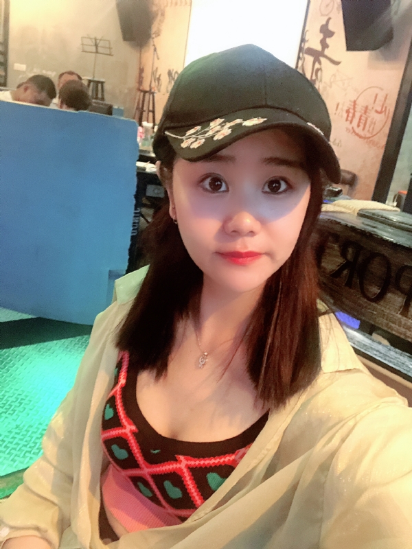 沐秋的第一张照片--大连相亲服务中心