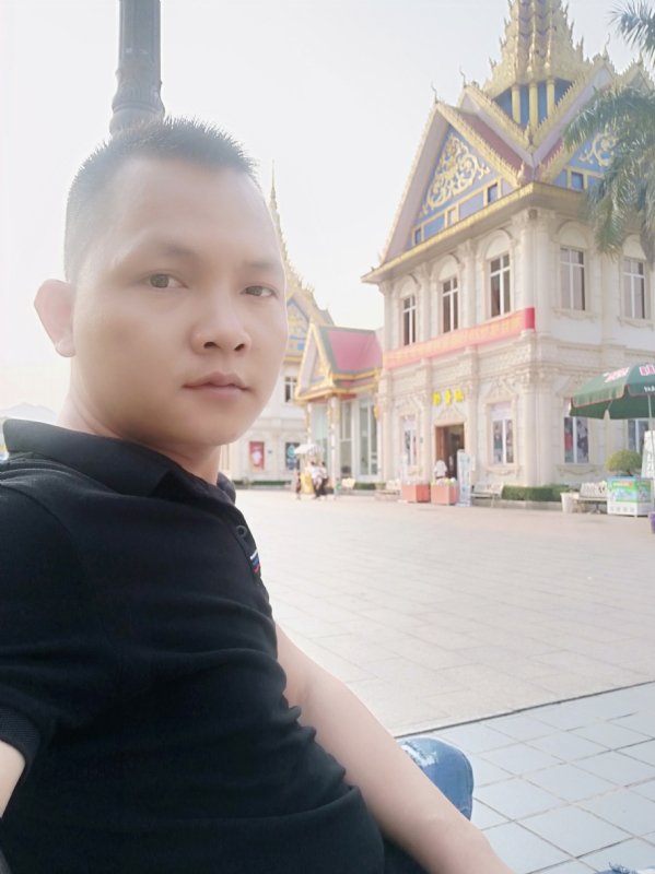 漂泊者的第一张照片--大连相亲服务中心