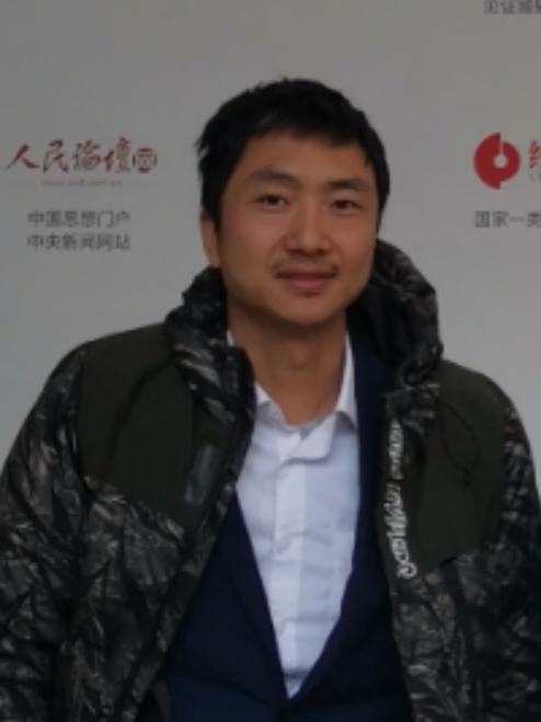 明的第一张照片--大连相亲服务中心