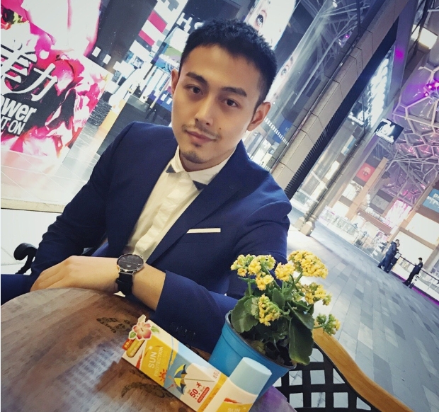 wenze的第一张照片--大连相亲服务中心