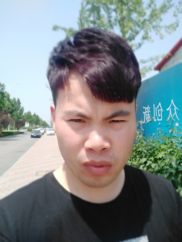 迷迭无情的第一张照片--大连相亲服务中心