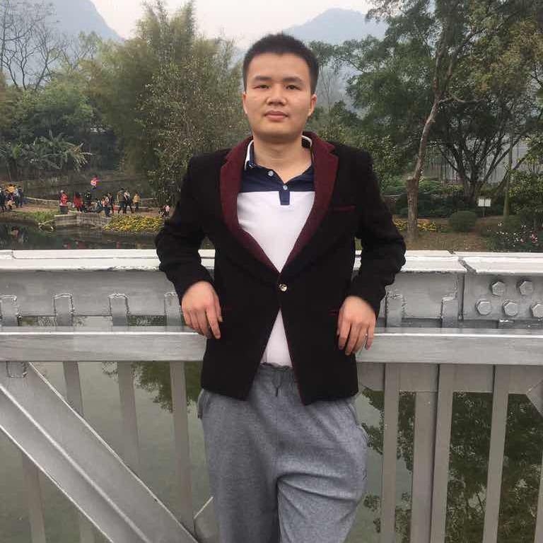 小龙龙的第一张照片--大连相亲服务中心