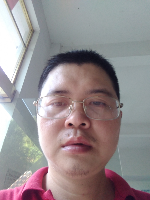 渠雨的第一张照片--大连相亲服务中心