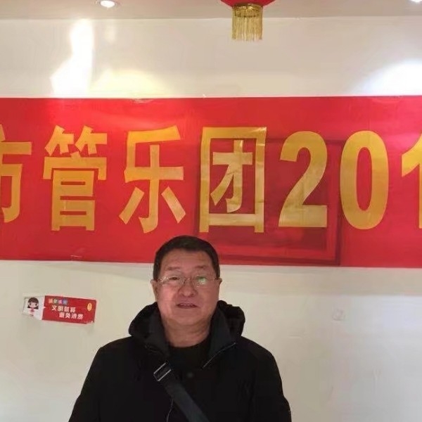 大地神鹰的第一张照片--大连相亲服务中心