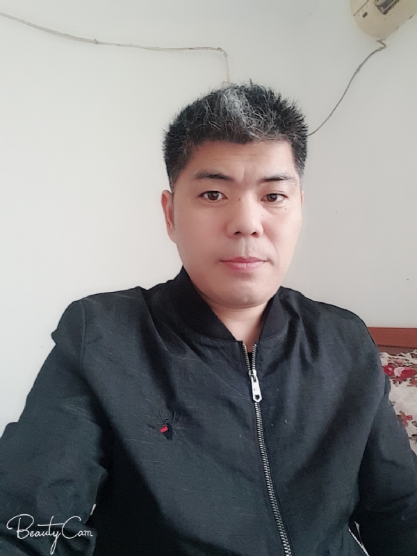 要真心寻找有缘人的第一张照片--大连相亲服务中心