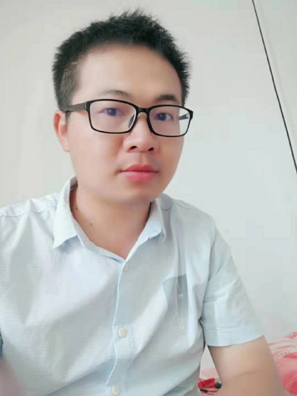 愿得一人心的第一张照片--大连相亲服务中心