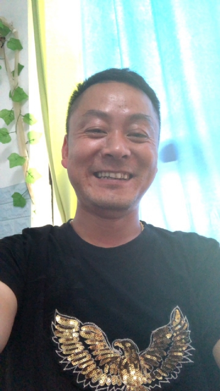 大海的第一张照片--大连相亲服务中心