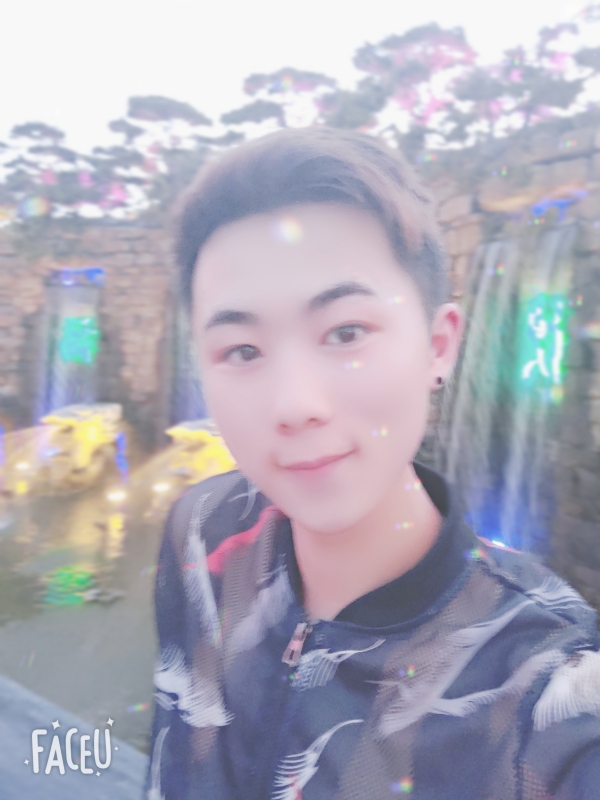 迷軍的第二张照片--大连相亲服务中心