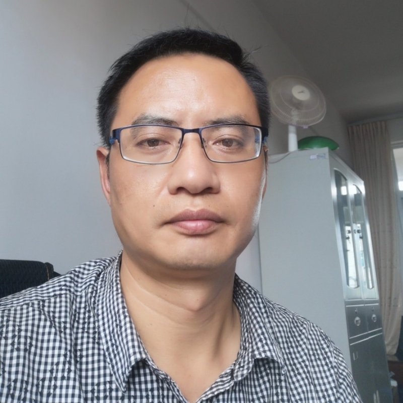 深情久伴的第一张照片--大连相亲服务中心