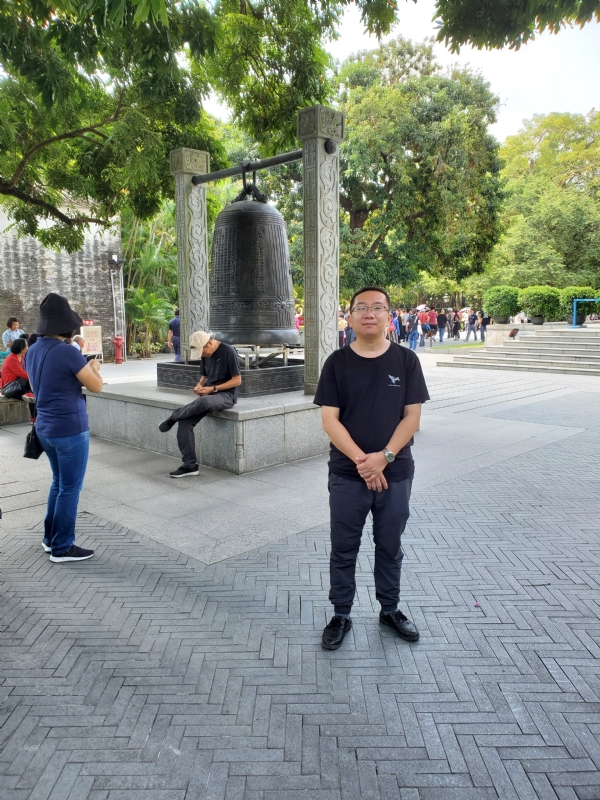 杨昊的第一张照片--大连相亲服务中心