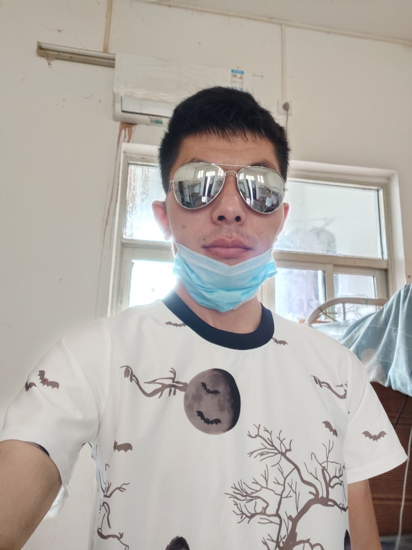 馨荣的第二张照片--大连相亲服务中心