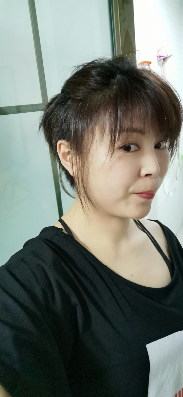 木槿的第一张照片--大连相亲服务中心