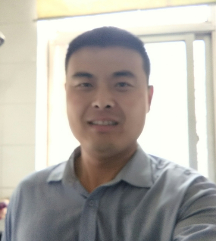 李伟的第一张照片--大连相亲服务中心