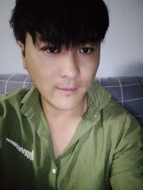 舍不得的第一张照片--大连相亲服务中心