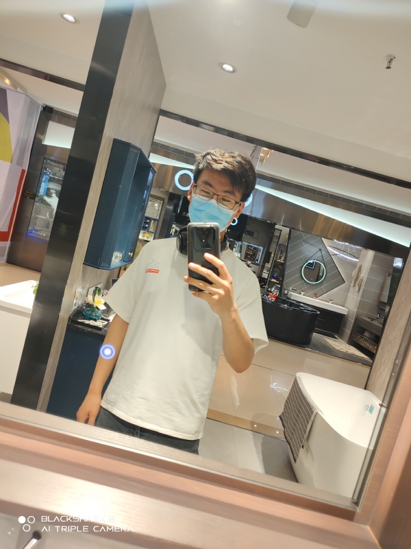 一生平安的第一张照片--大连相亲服务中心