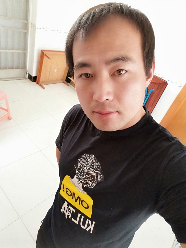 东海龙王的第一张照片--大连相亲服务中心