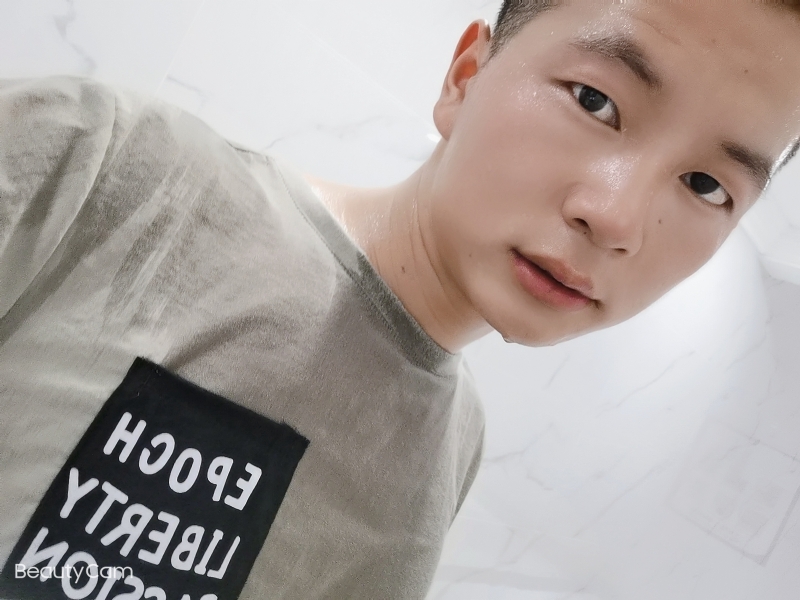 Tears温好的第二张照片--大连相亲服务中心