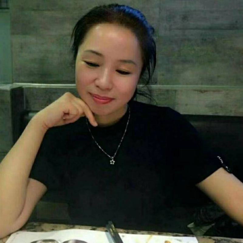 燕燕的第一张照片--大连相亲服务中心