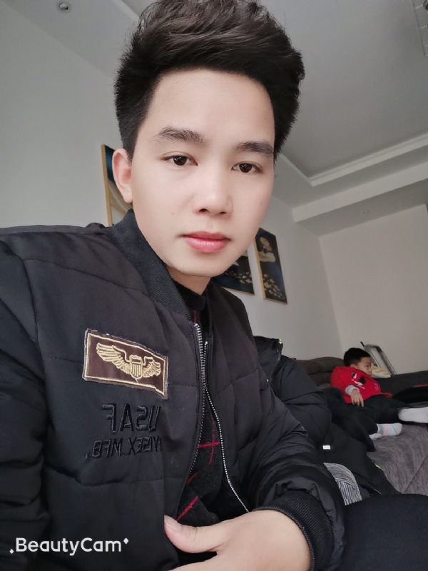 发发发的第一张照片--大连相亲服务中心