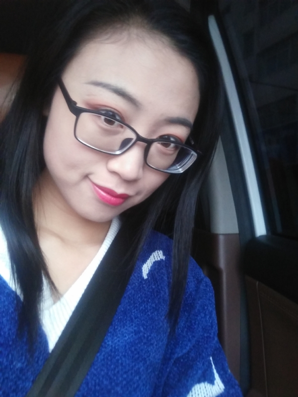 潇湘薇薇的第一张照片--大连相亲服务中心