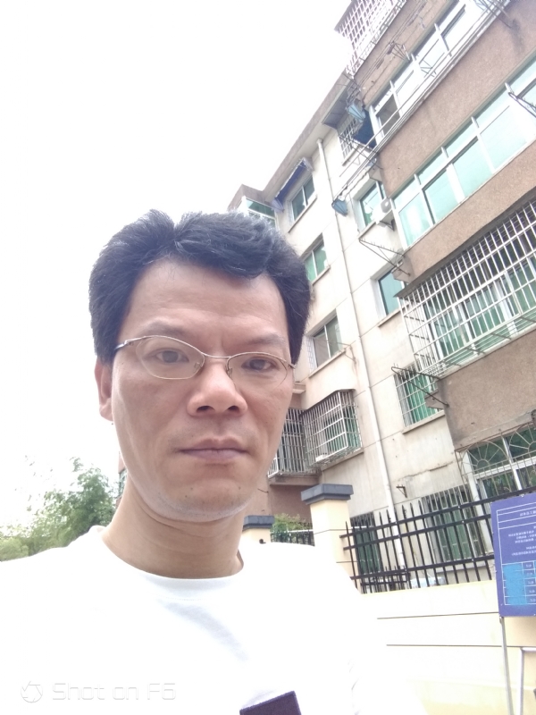 寂静海洋的第一张照片--大连相亲服务中心