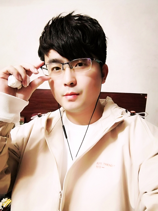 哎呦哥哥的第一张照片--大连相亲服务中心