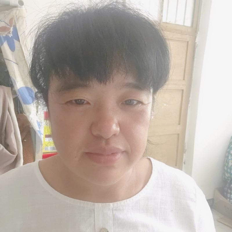 二妮的第二张照片--大连相亲服务中心