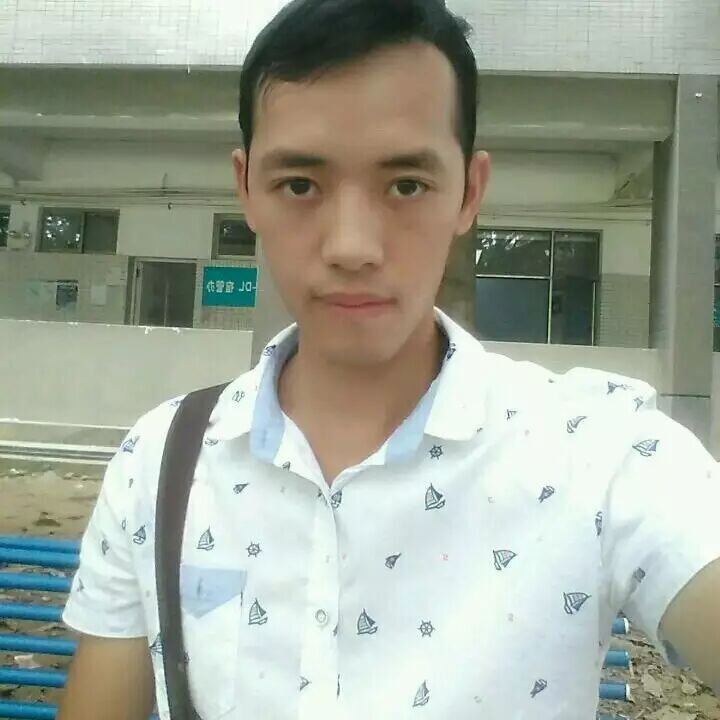 阮勇的第一张照片--大连相亲服务中心