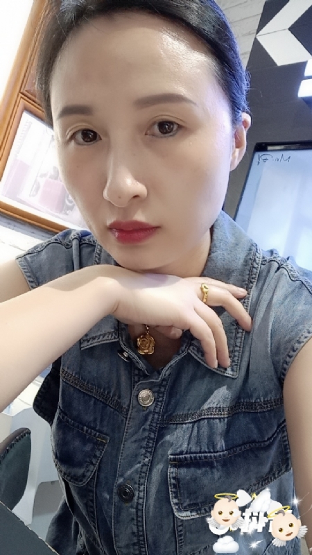 桃子的第三张照片--大连相亲服务中心