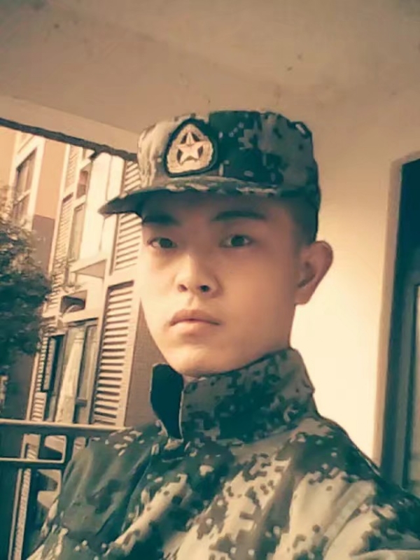 深情留给意中人aaaa的第一张照片--大连相亲服务中心