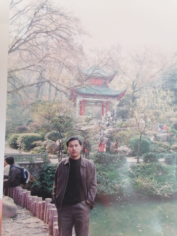 沧海一粟的第二张照片--大连相亲服务中心