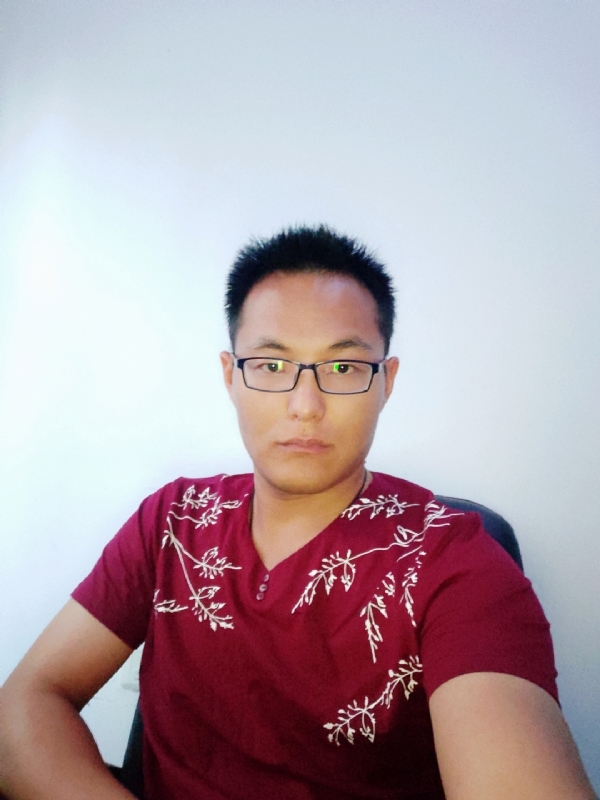 泉海洋的第二张照片--大连相亲服务中心