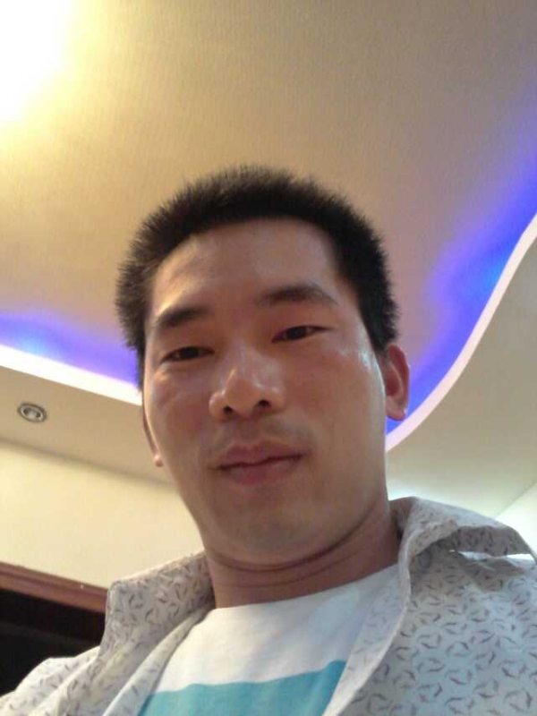 你好呀的第一张照片--大连相亲服务中心