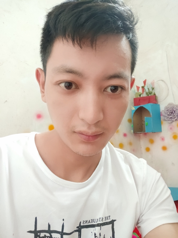 孙裕佳的第二张照片--大连相亲服务中心