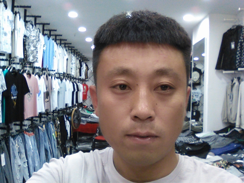 冰冷的心的第二张照片--大连相亲服务中心