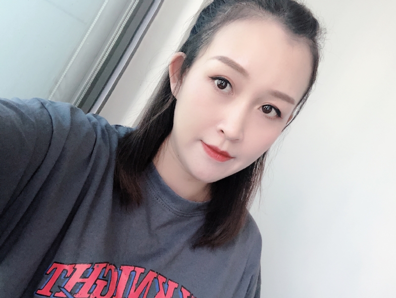 Amy的第一张照片--大连相亲服务中心