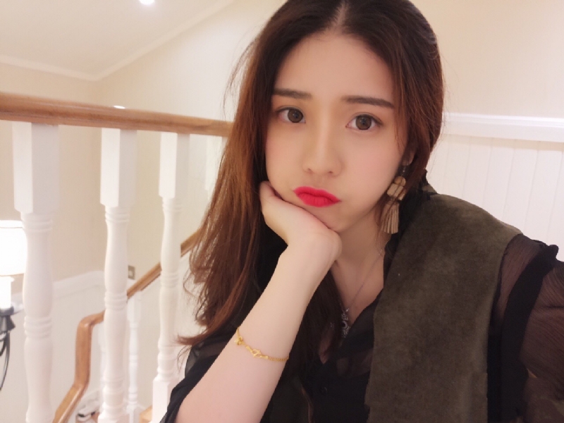 陈怡的第一张照片--大连相亲服务中心