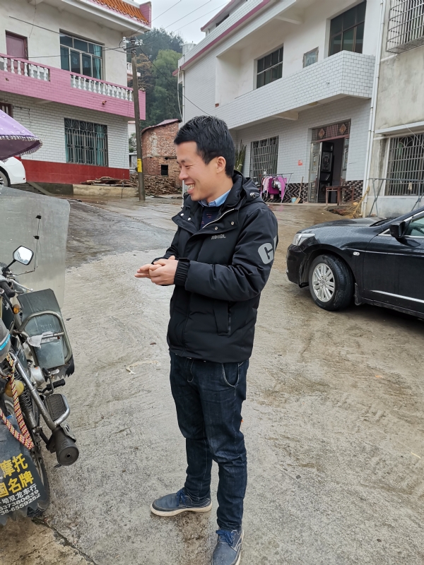 幸运遇见你的第一张照片--大连相亲服务中心