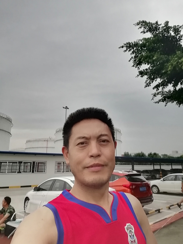 沧浪之水的第二张照片--大连相亲服务中心