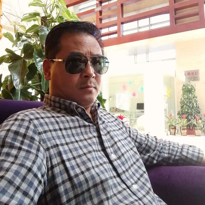 雪豹的第一张照片--大连相亲服务中心