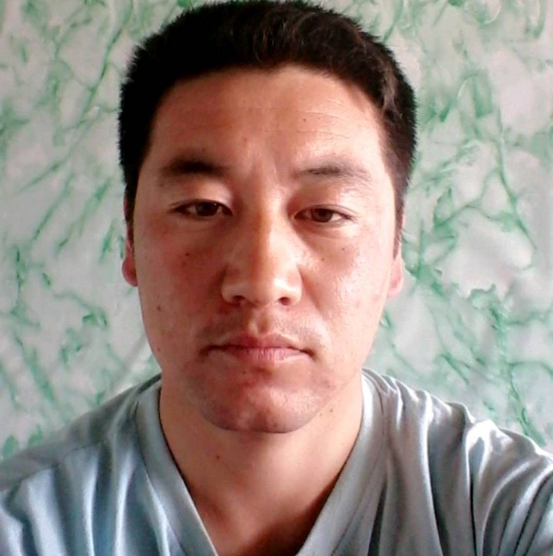 寻找另一半的第三张照片--大连相亲服务中心