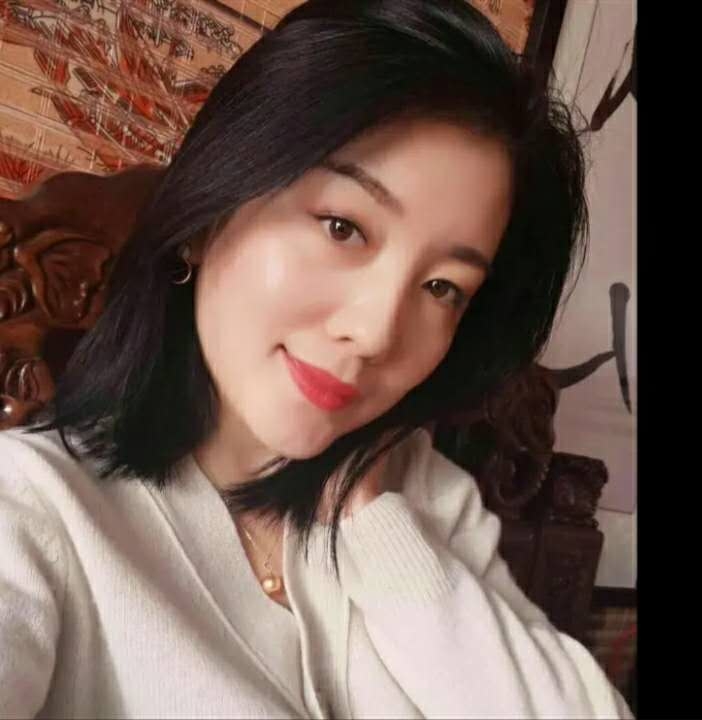 陈旧的第一张照片--大连相亲服务中心