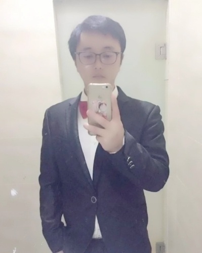 疯狂的肚子的第一张照片--大连相亲服务中心