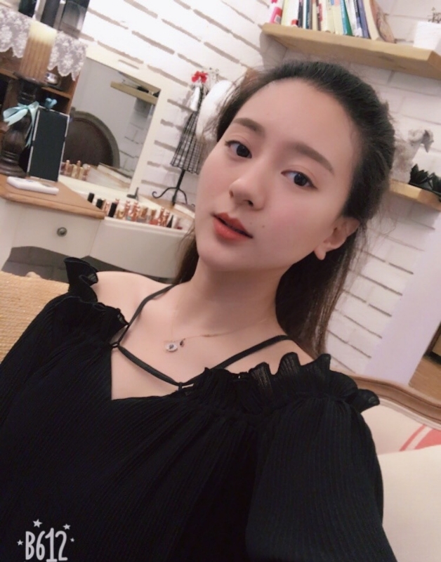 小仙女的第一张照片--大连相亲服务中心