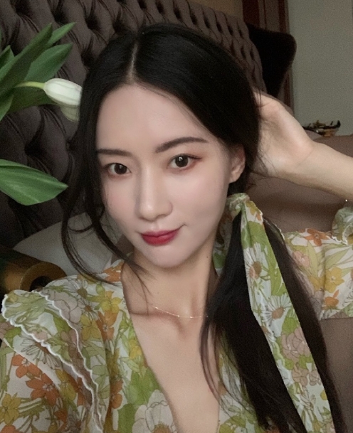 倾城的第一张照片--大连相亲服务中心