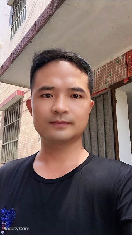 言飞的第一张照片--大连相亲服务中心