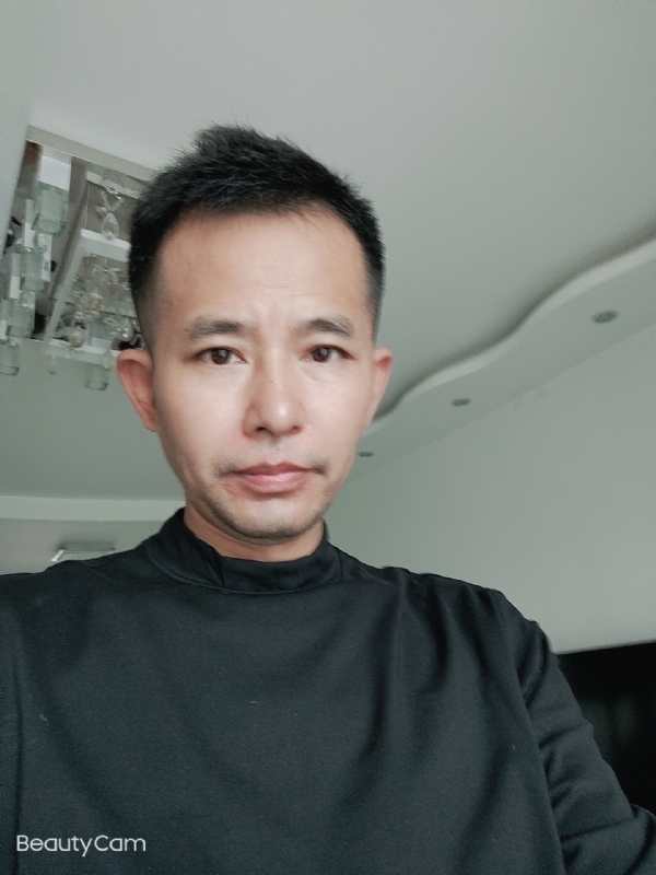 相伴今生的第一张照片--大连相亲服务中心