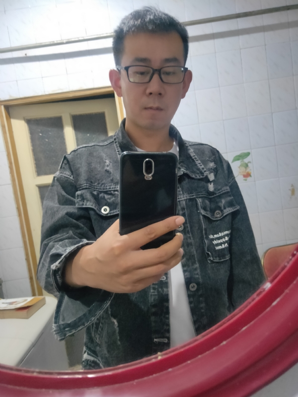 纸上谈兵的第一张照片--大连相亲服务中心