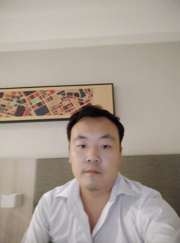 落叶寂寞的第一张照片--大连相亲服务中心