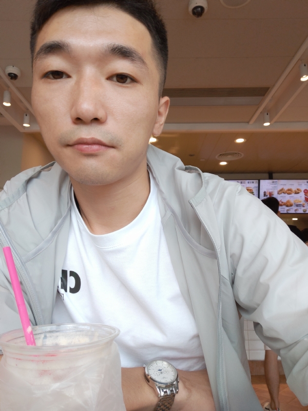 须臾数年的第三张照片--大连相亲服务中心